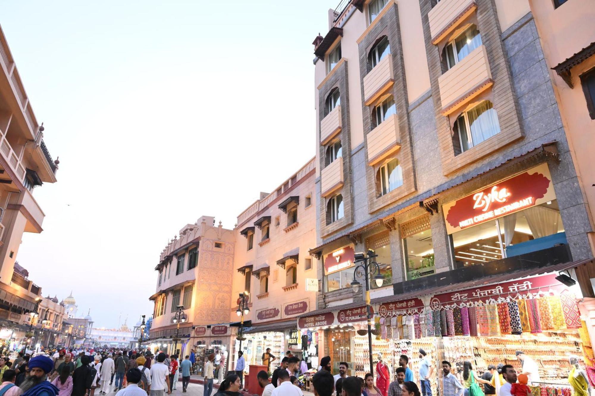 Abode By Aliste Hotels- 2 Minutes Walking To Golden Temple, Amritsar Exterior foto
