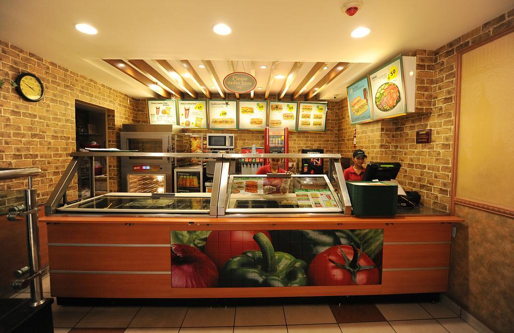 Abode By Aliste Hotels- 2 Minutes Walking To Golden Temple, Amritsar Exterior foto